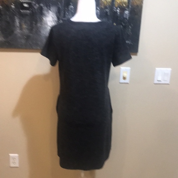 32 Degrees Short Sleeve Heather Gray and Black Dress with Pockets-Size Medium - Picture 2 of 11
